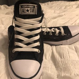Ladies sequin Converse low top lace up